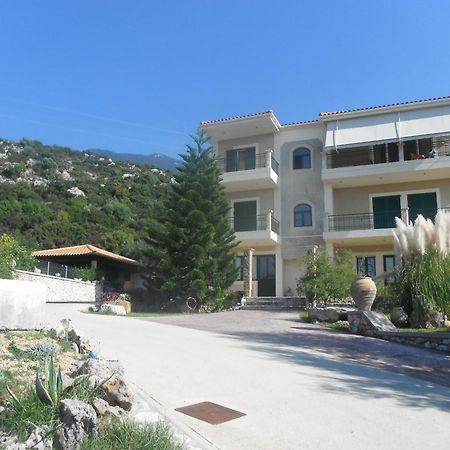 Evianna Studios Mousata Exterior photo